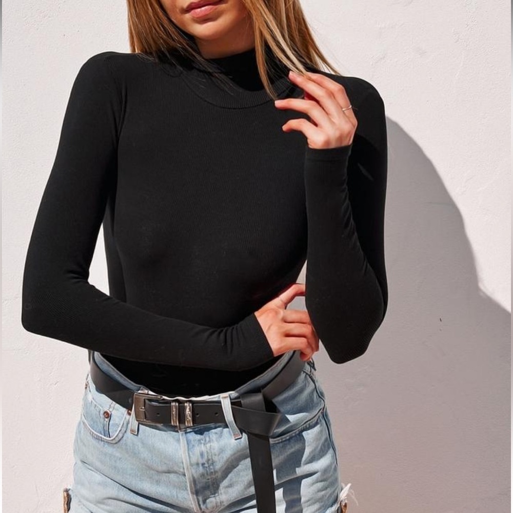 NWOT BAYSE Turtleneck bodysuit black size L